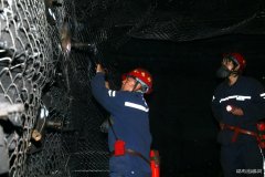 蒲白建庄矿业：“吹毛求疵”控顶板，“蛋中挑骨”佑平安