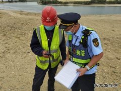阿勒泰执法支队哈巴河执法大队：党员干部服务“疫”线