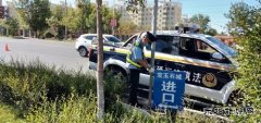 北屯执法大队开展路域环境治理专项行动
