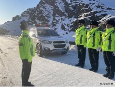 富蕴执法大队：开展交通执法全过程演练 全面提升队伍执法能力