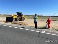哈巴河执法大队：聚力路域环境整治，打造“畅美”通行环境