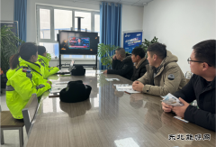 ：Ｖ捶ù蠖：强化货运企业宣传 深入推进超限治理